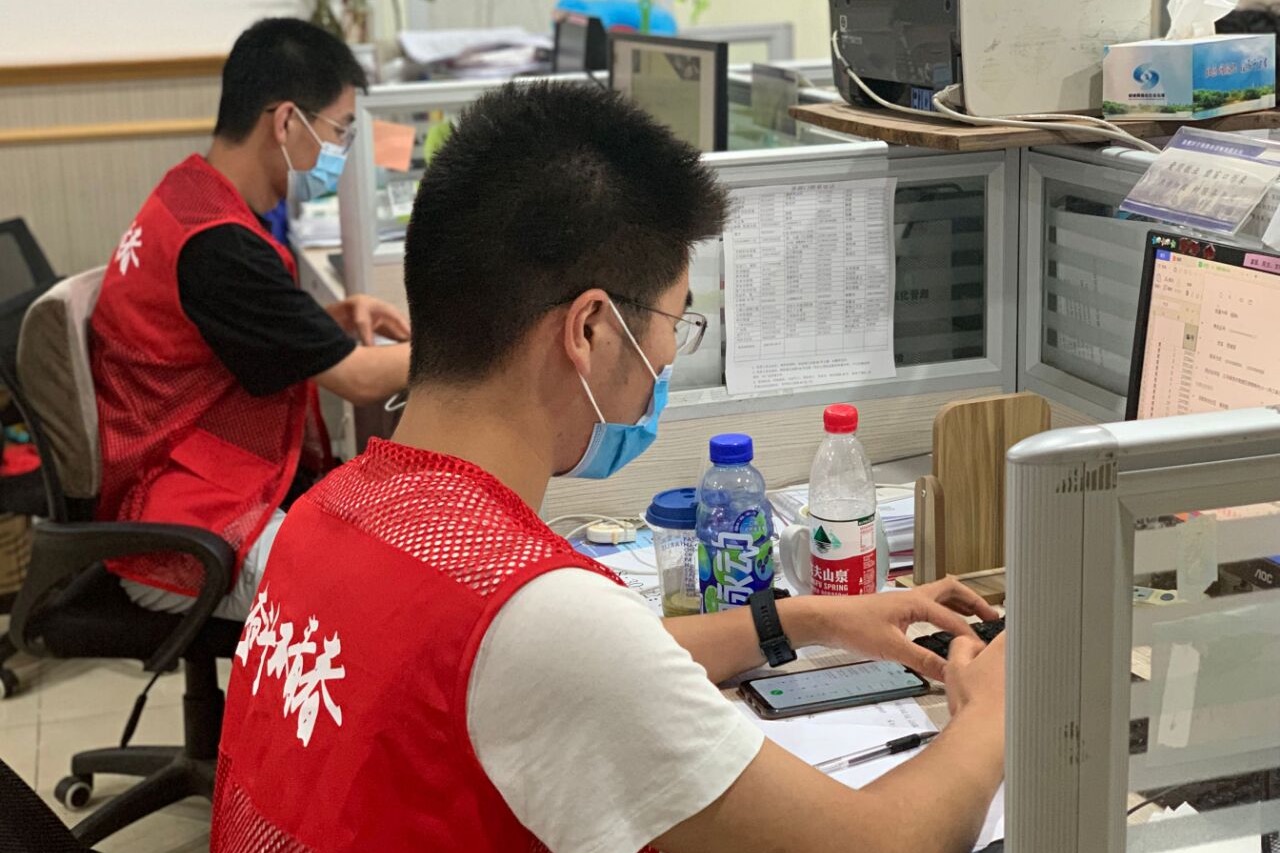 “疫”不容辞，守护南京 ———南京师范大学抗疫志愿者在行动